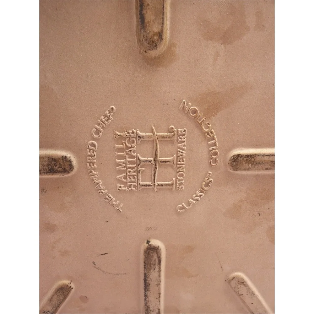 Pampered Chef Family Heritage Large Bar Pan 11x17 Stoneware USA #1153 Seasoned